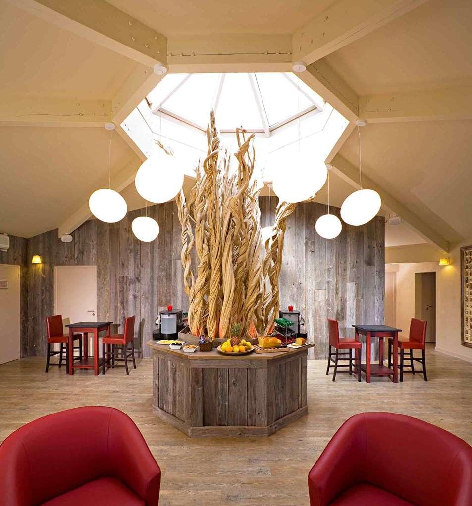Ibis Styles Cholet Hotel Interiør billede